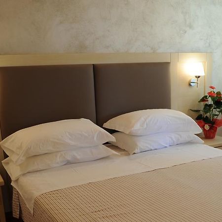 Super Relais Stella Hotel Signa Kamer foto